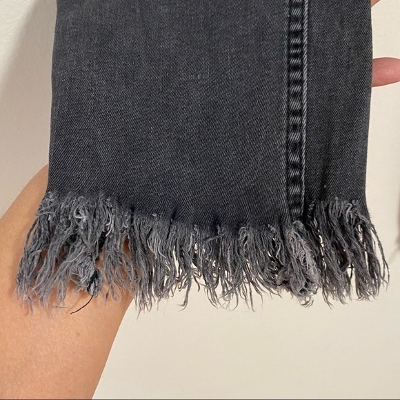 Free People Jeans Women’s Size 6/28 Black Crop skinny Jeans raw hem - Picture 10 of 11